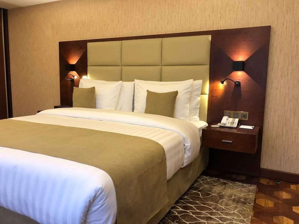 Desalegn Hotels Lodge And Apartment