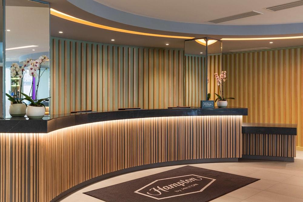 Hampton by Hilton London Ealing
