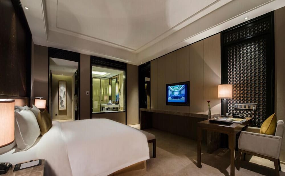 Winlong International Hotel