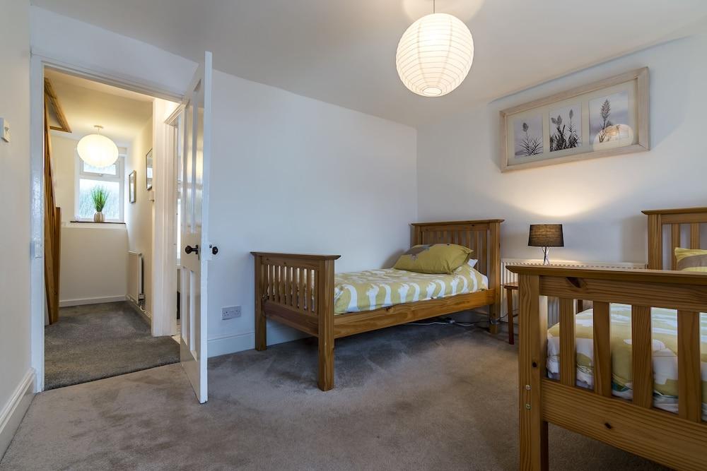 Shell Cottage 2 Bedroom Holiday