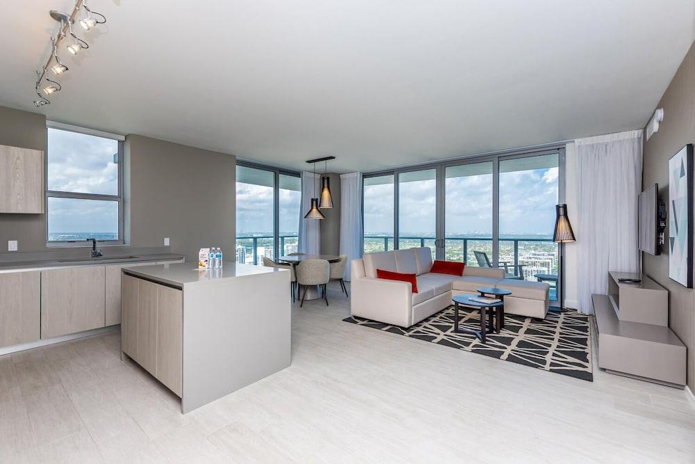 Hollywood Beach HHouse Rentals