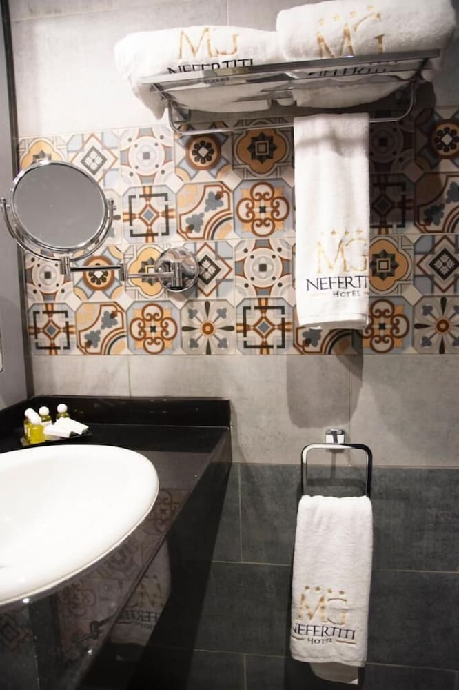 MG Nefertiti Hotel