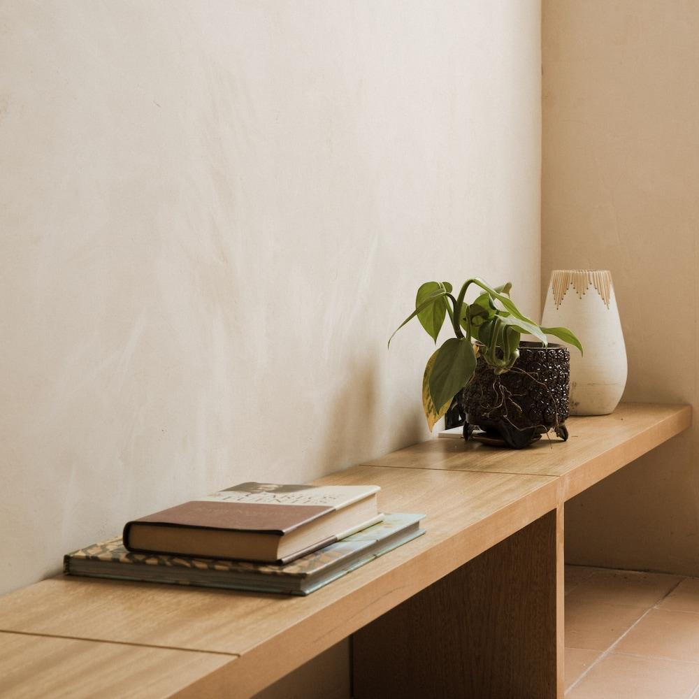 Casa Montore by Barrio Mexico