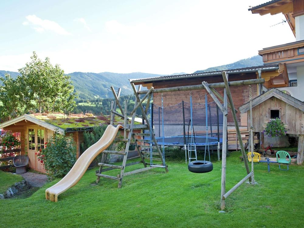 Animal -friendly Apartment in Leogang