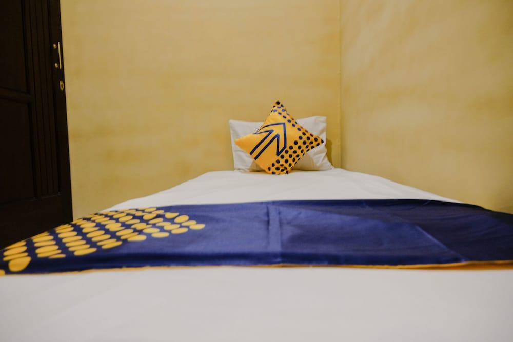 SPOT ON 2387 Bukit Cemara Tidar Family