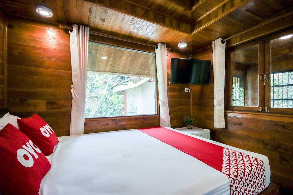 OYO 604 Ruen Mai Horm Resort