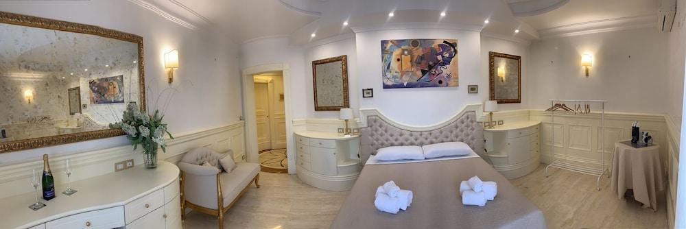 Simon's Guest House Rome