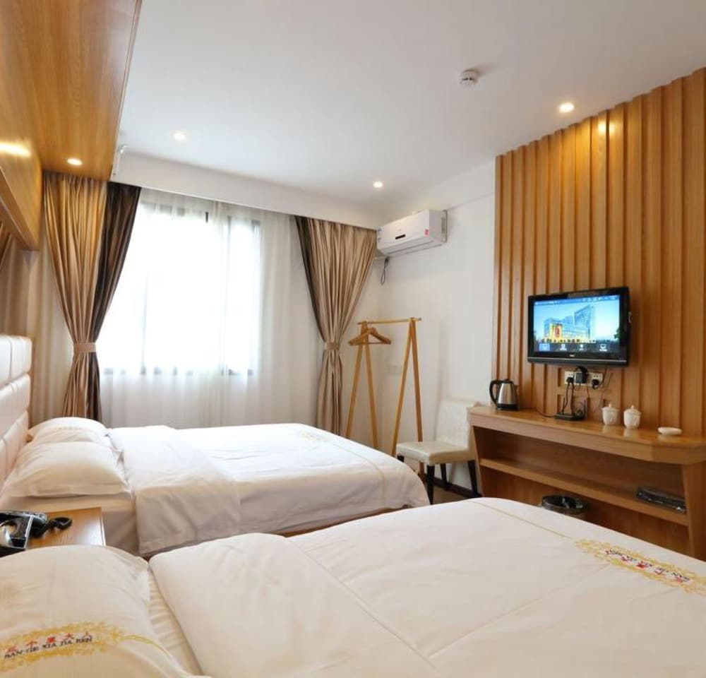 Brother Commercial Hotel