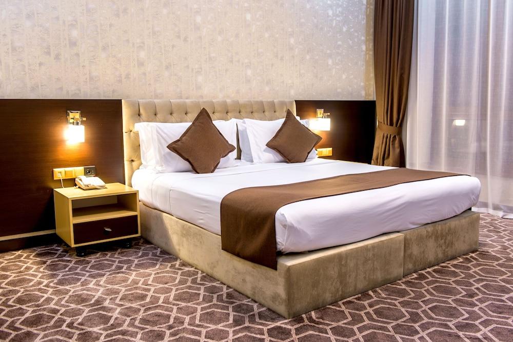 Megapolis Hotel Shymkent