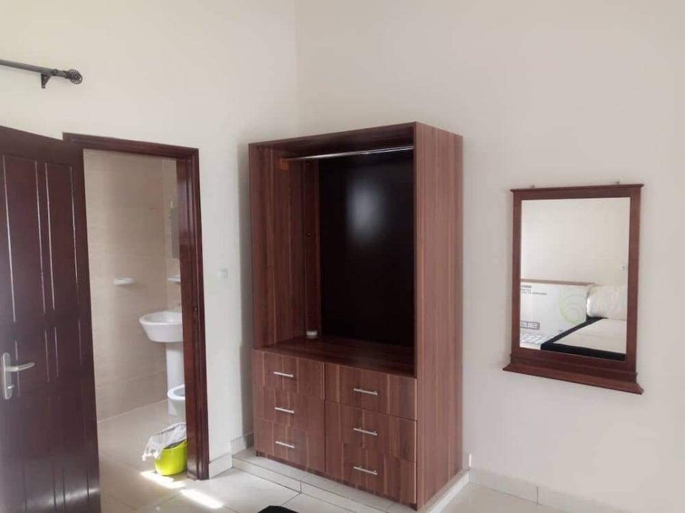 Studio Meublé Sikecodji