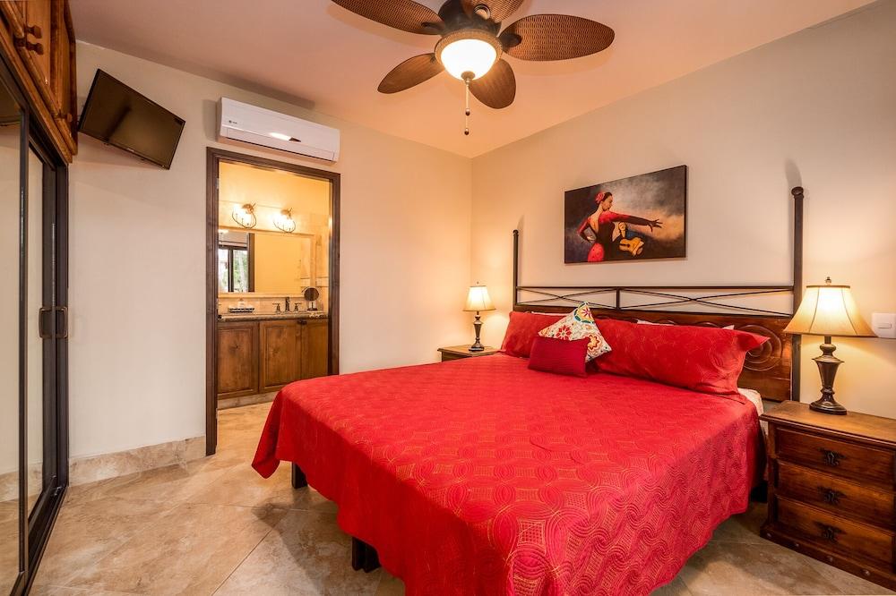 Marina Sol Condominiums