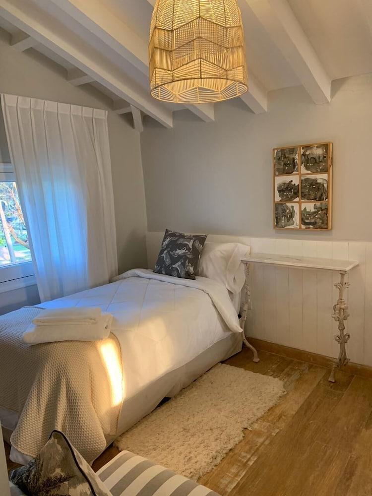 Casa Lola Hotel Boutique