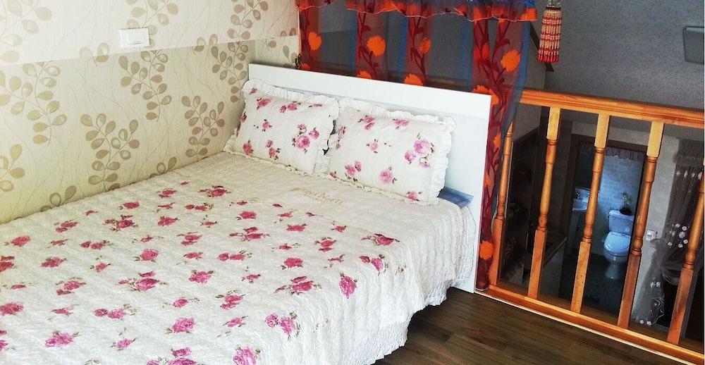 Jirisan 1 Night 2 Days Pension