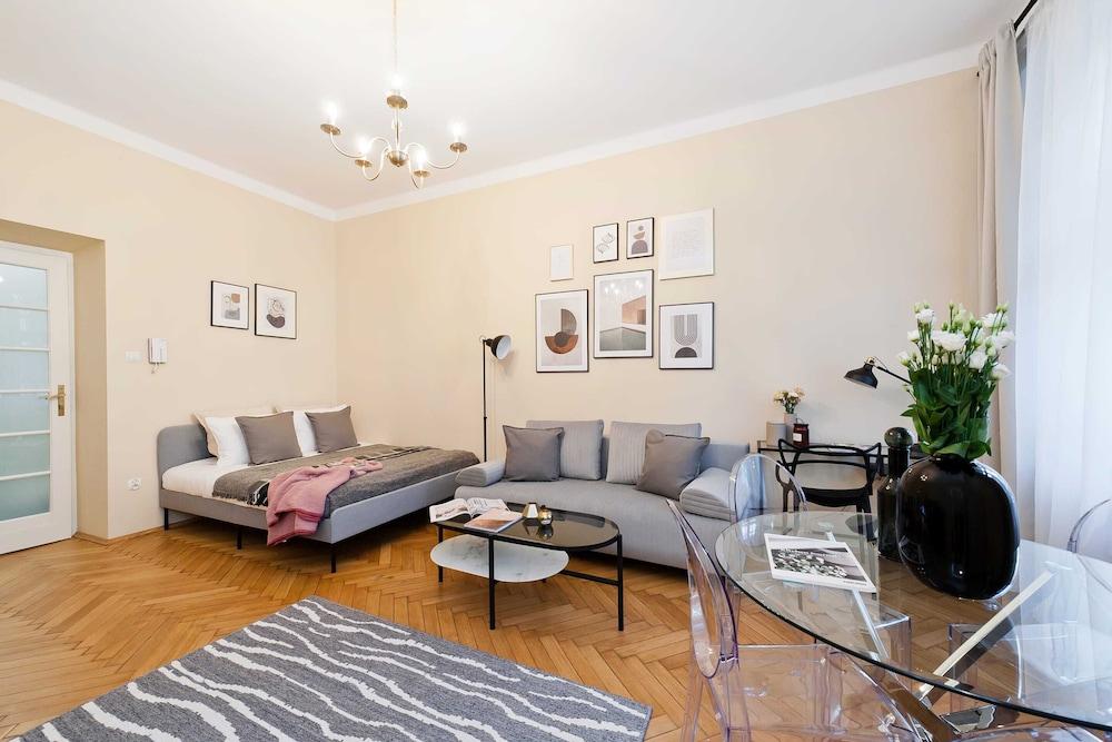 City Studio - LoftAffair