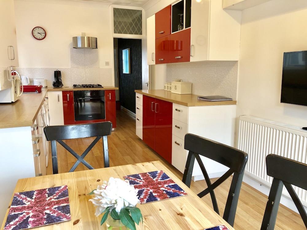 Little Connaught House