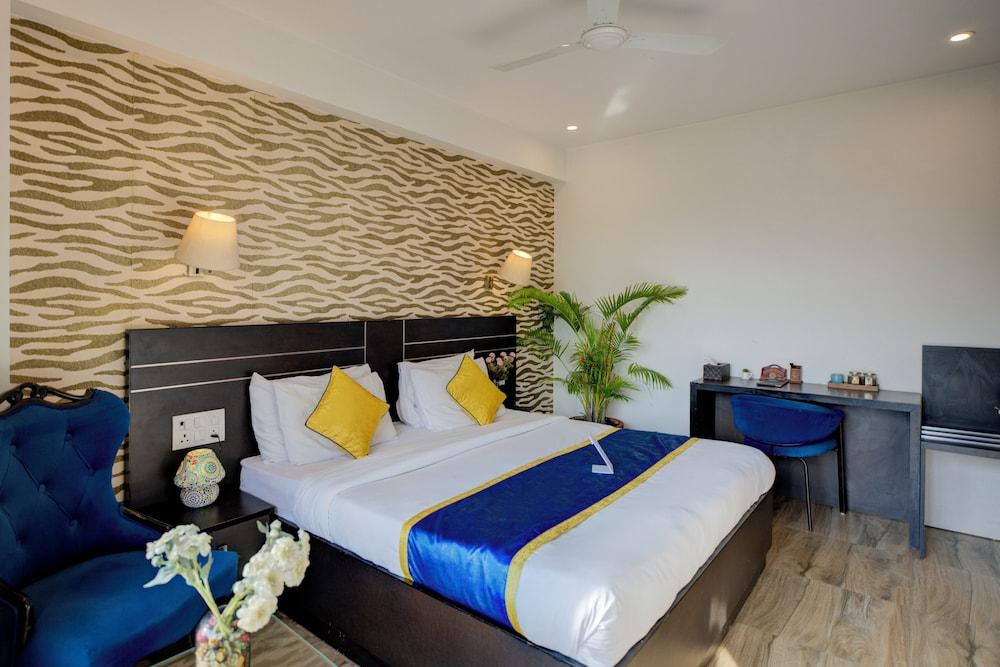 BlueNeck Sec 40 Unitech Cyber Park Gurugram