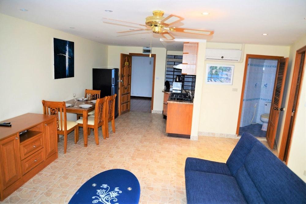 1 bed at Angket Hip Residence