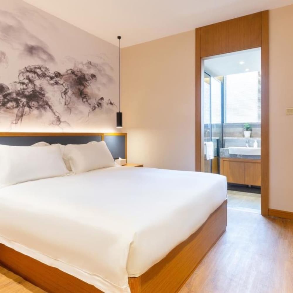 Urba Hotel · Shahe North Station Liuzhou