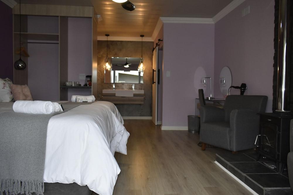 Mosswood Bed & Breakfast