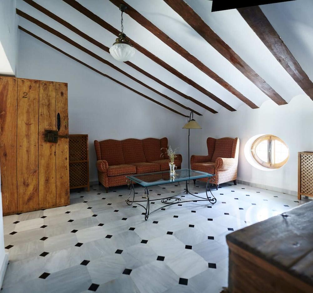 Hotel Casa De Los Arcos