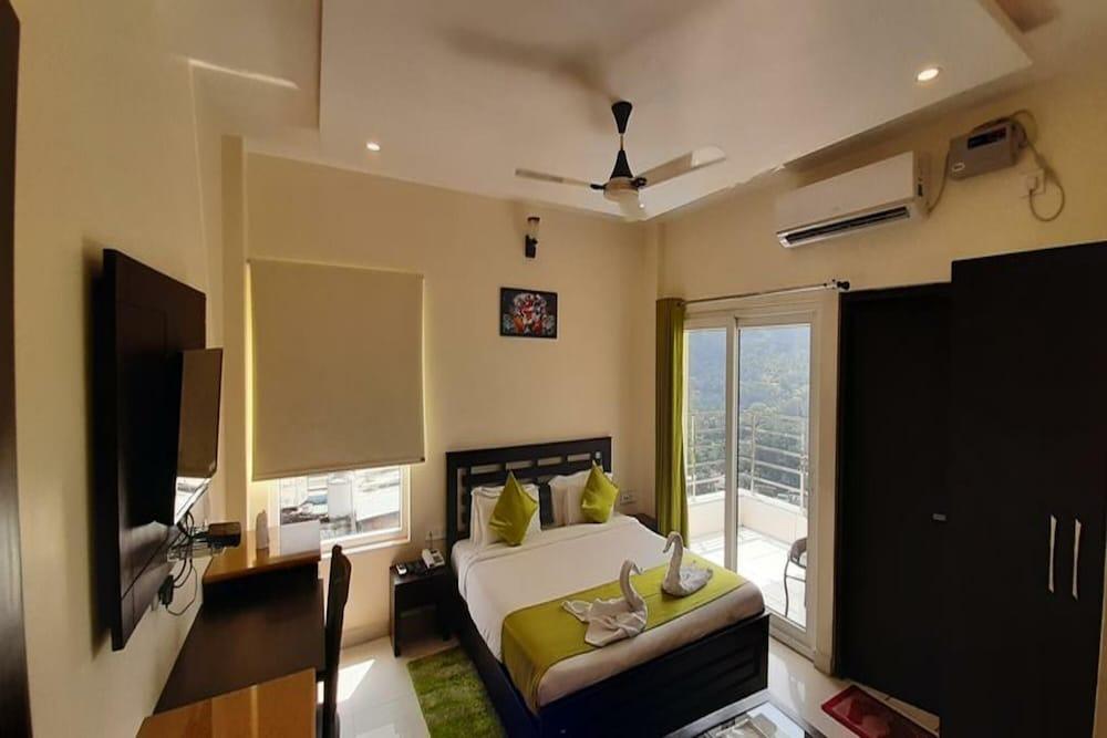 Aaravam Ganga Boutique Hotel Rishikesh