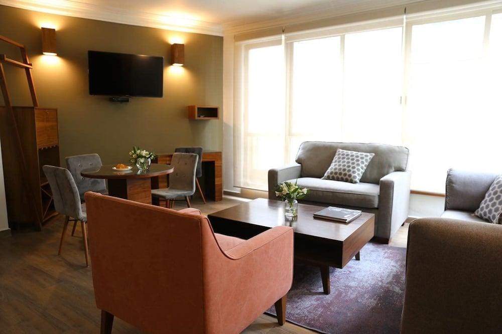 JUUB Deluxe 1 Bedroom apt @ Reforma