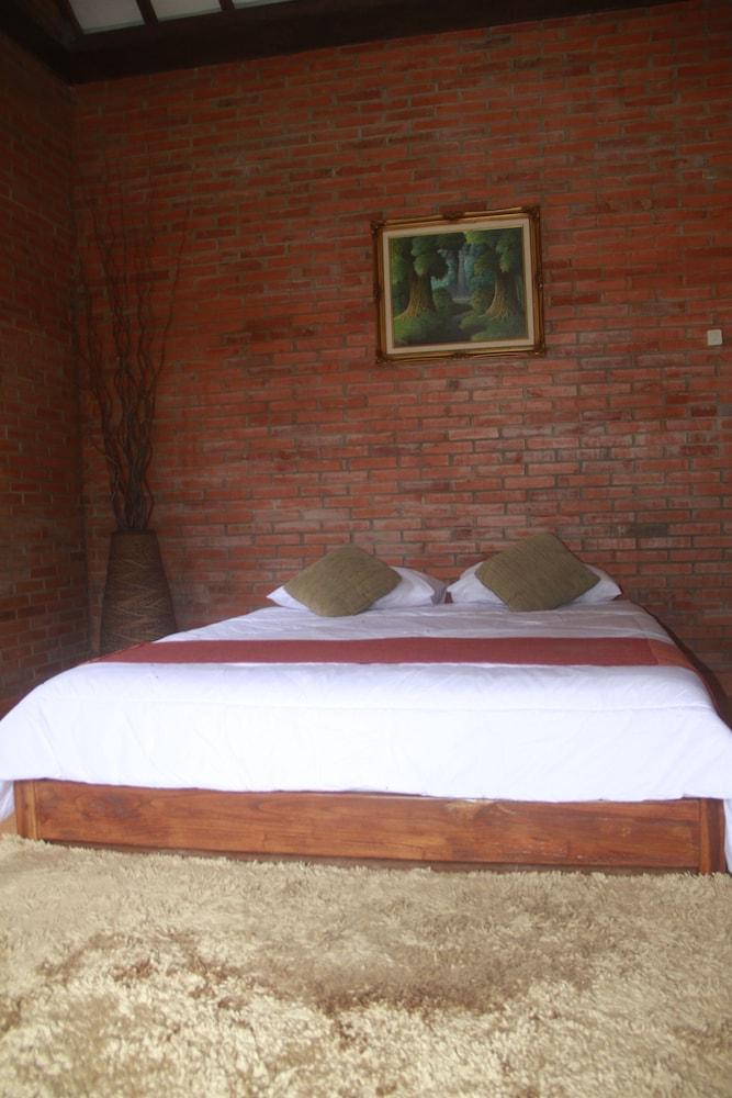 Villa Makcik Yogyakarta