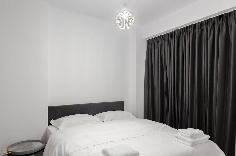 Elysium Boutique Apartments