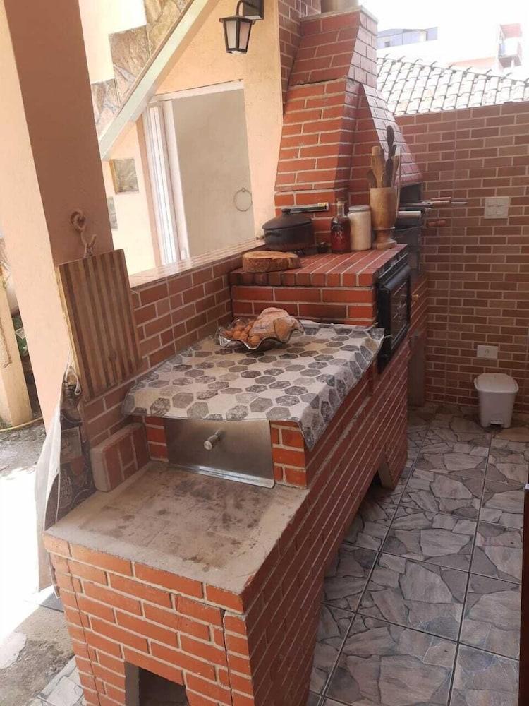 Aconchegante sobrado Ubatuba