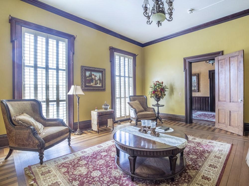 Falls of Rough Resort