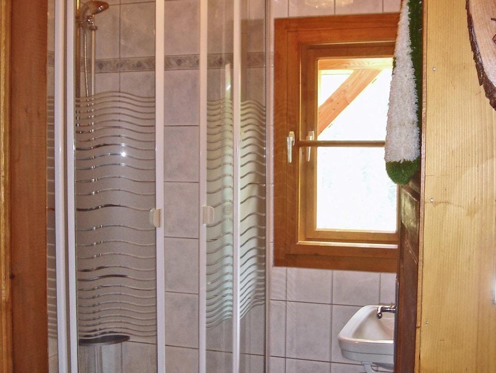 Chalet in Kolbnitz Near Ski Slopes