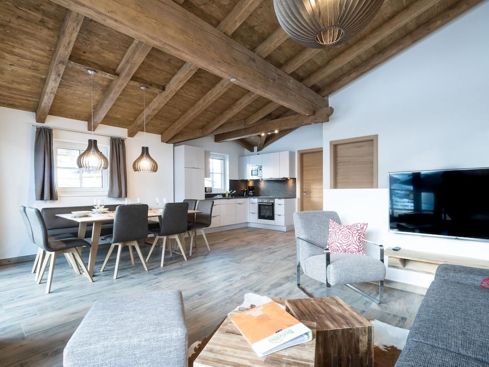 Premium Chalet in Piesendorf With Sauna