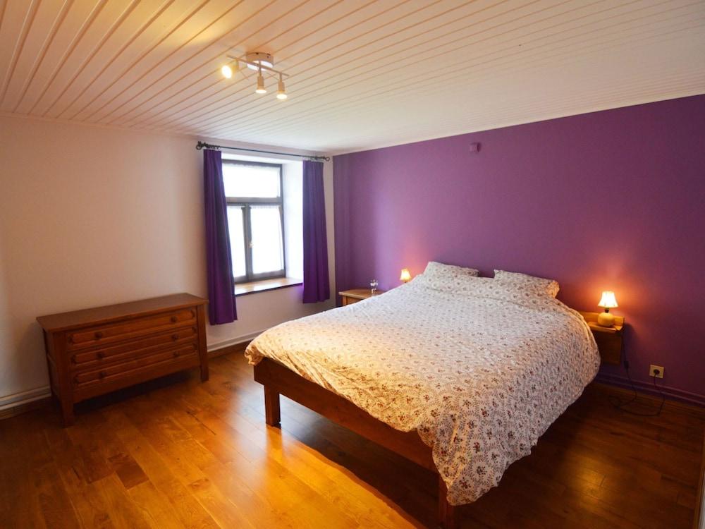 Spacious Ardennes Getaway