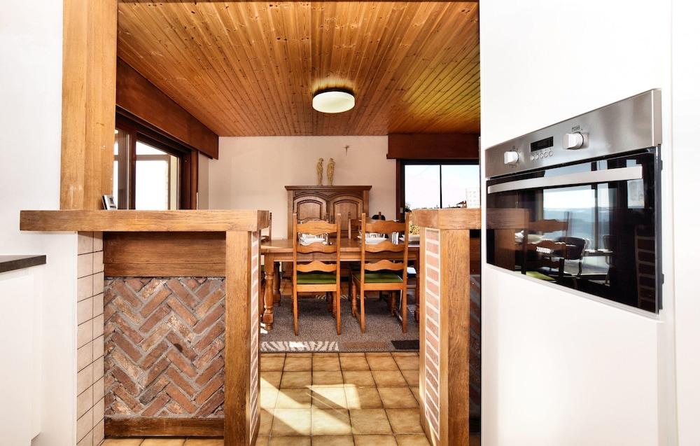 Holiday Home in Nadrin With Private Terrace