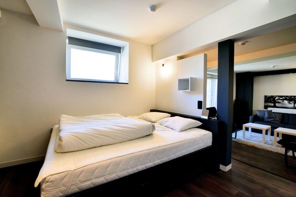 Apartment in Former Coach House