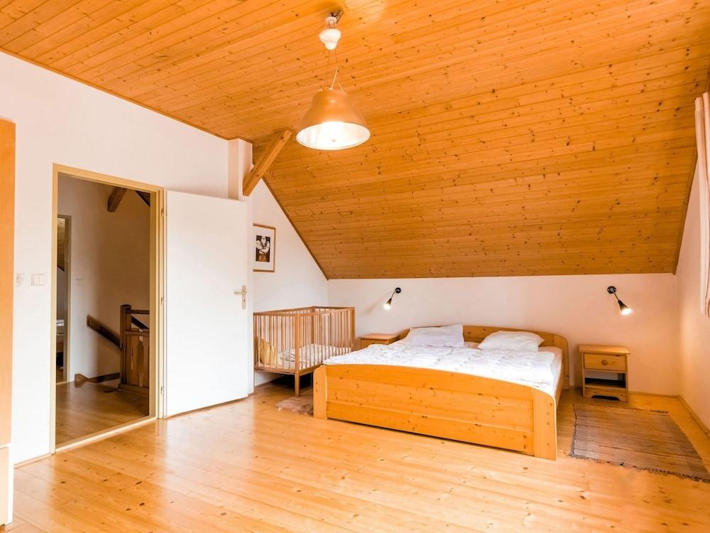 Holiday Home With a Convenient Location in the Giant Mountains for Summer & Winter