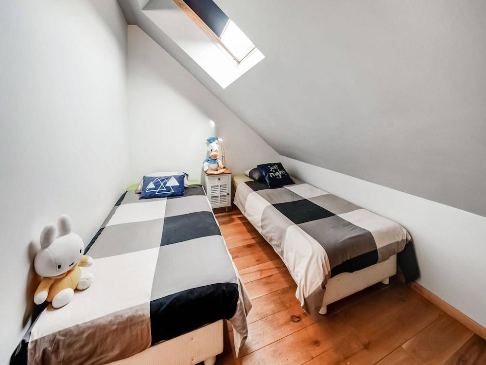 Petit Wilogne Holiday Home in Mont