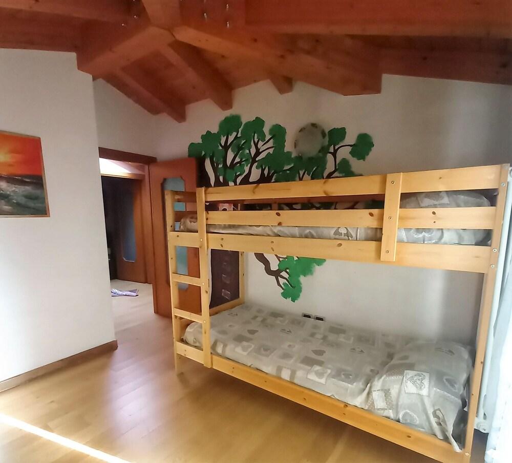 Marone Apartment With Pool