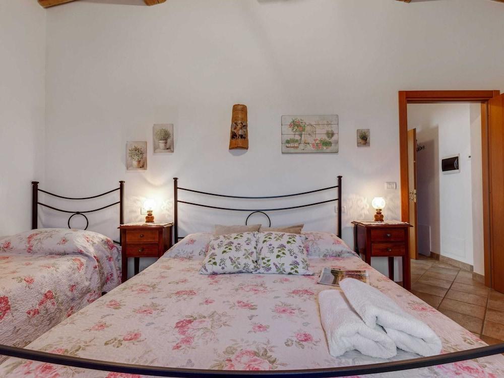 360 Degree View of the Tuscan