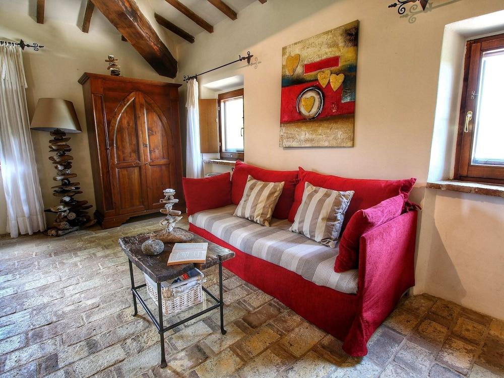 Belvilla by OYO Regina