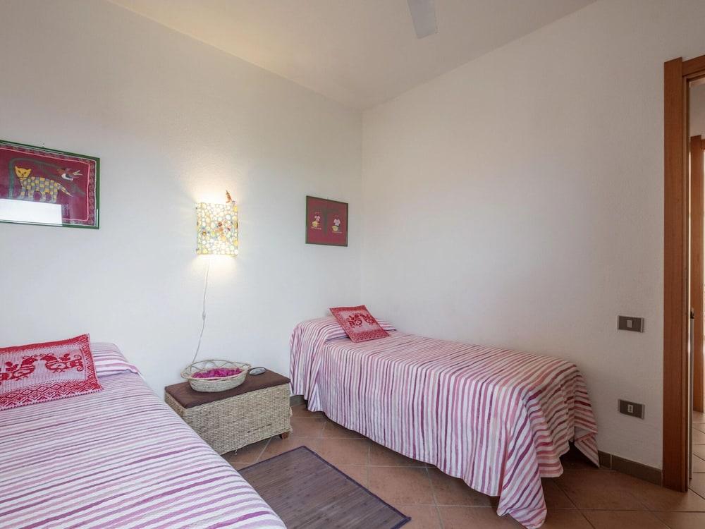 Picturesque Flat With sea View