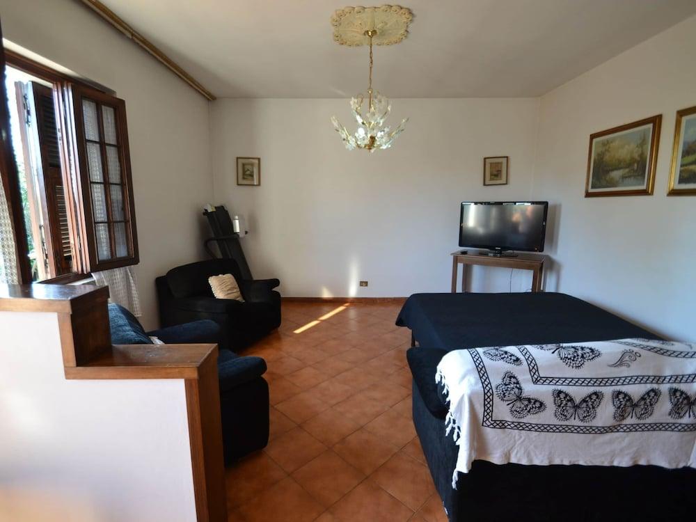 Belvilla by OYO Serena