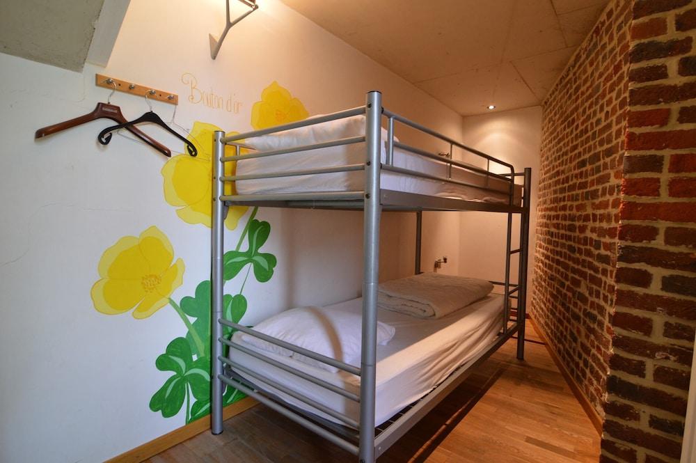 Teuven Farmhouse for 24 Guests