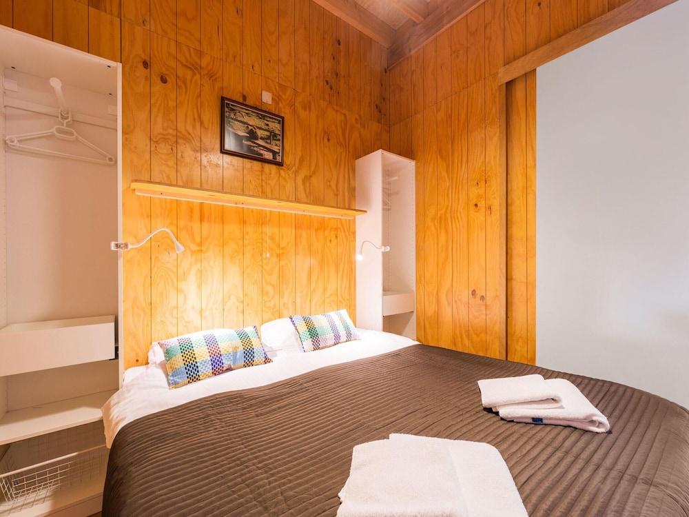 Cottage in Dwingelderveld With Scenic Views