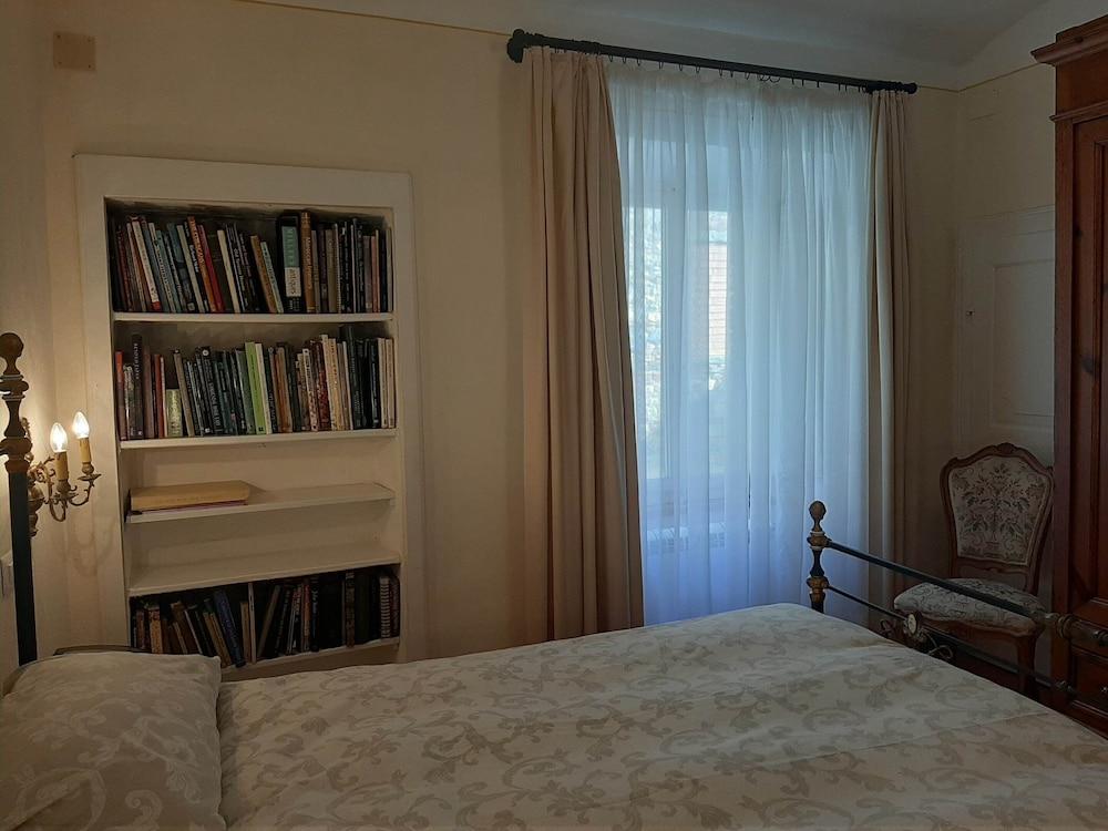 Tuscan Hilltop Getaway