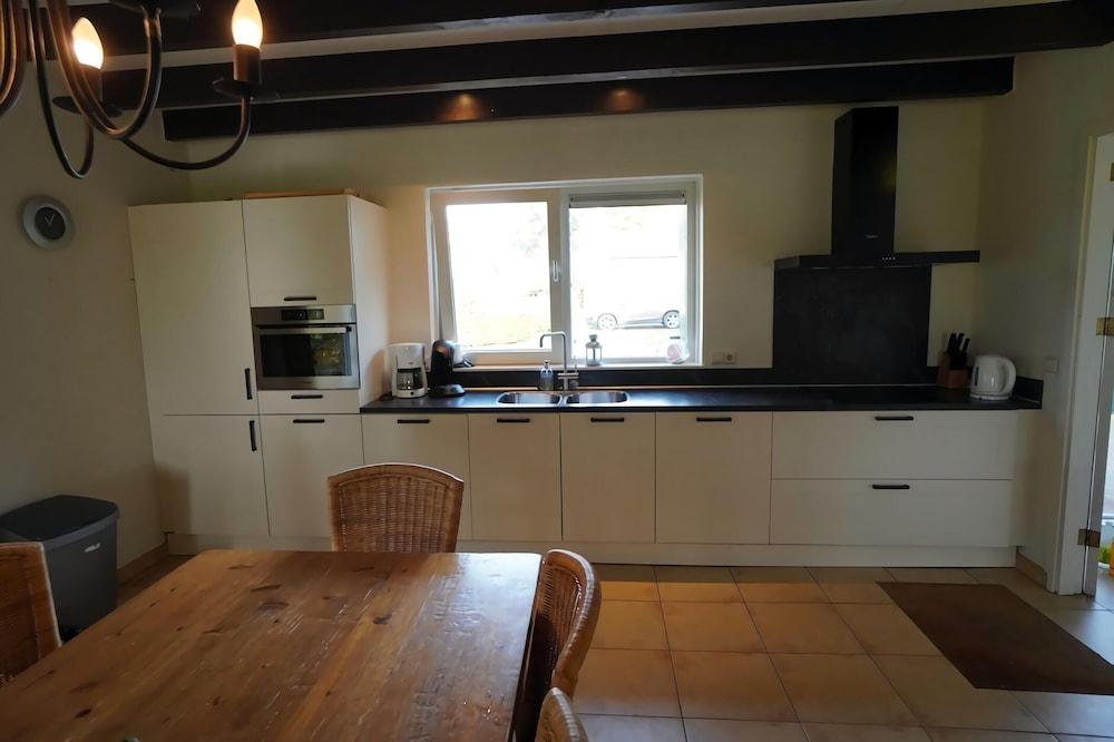 Holiday Home with Meadow View near Forests