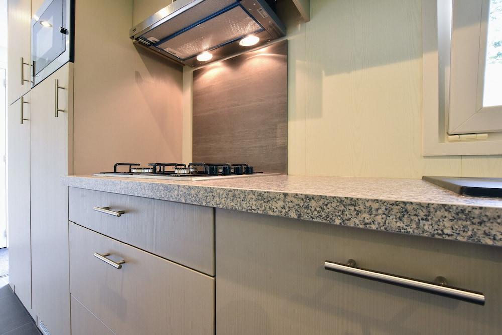 Stylish Stay in Vorden Woods