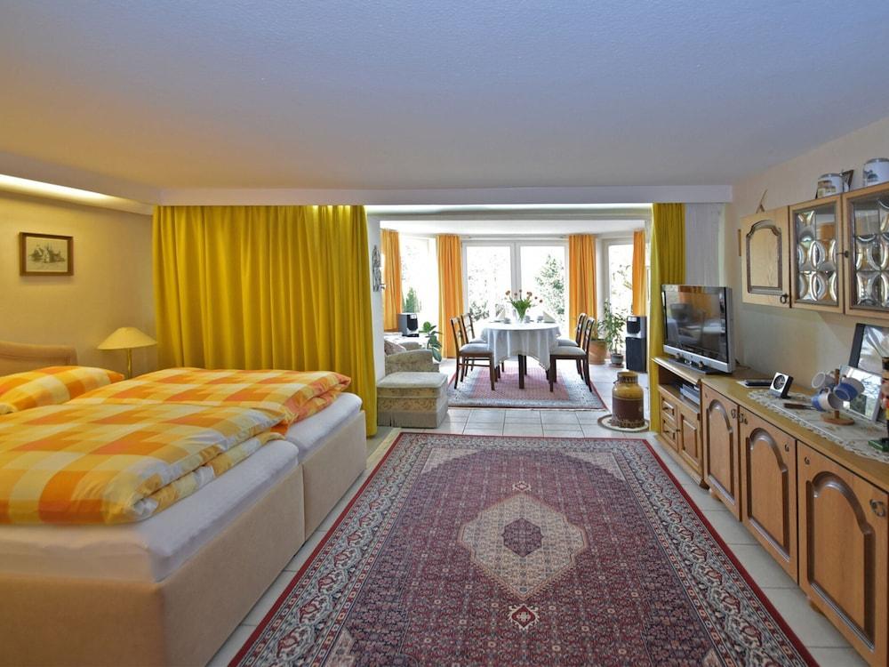 Flat in Bellenberg With Sunbathing Lawn