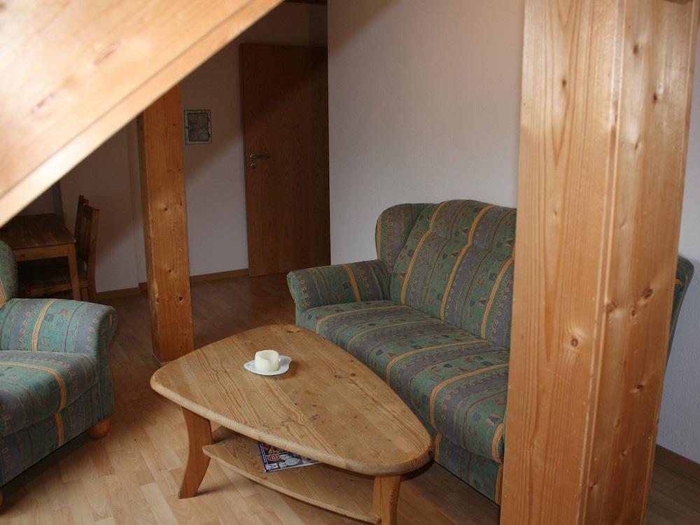 Gemutliche Tierfreundliche Wohnung in Huddingen