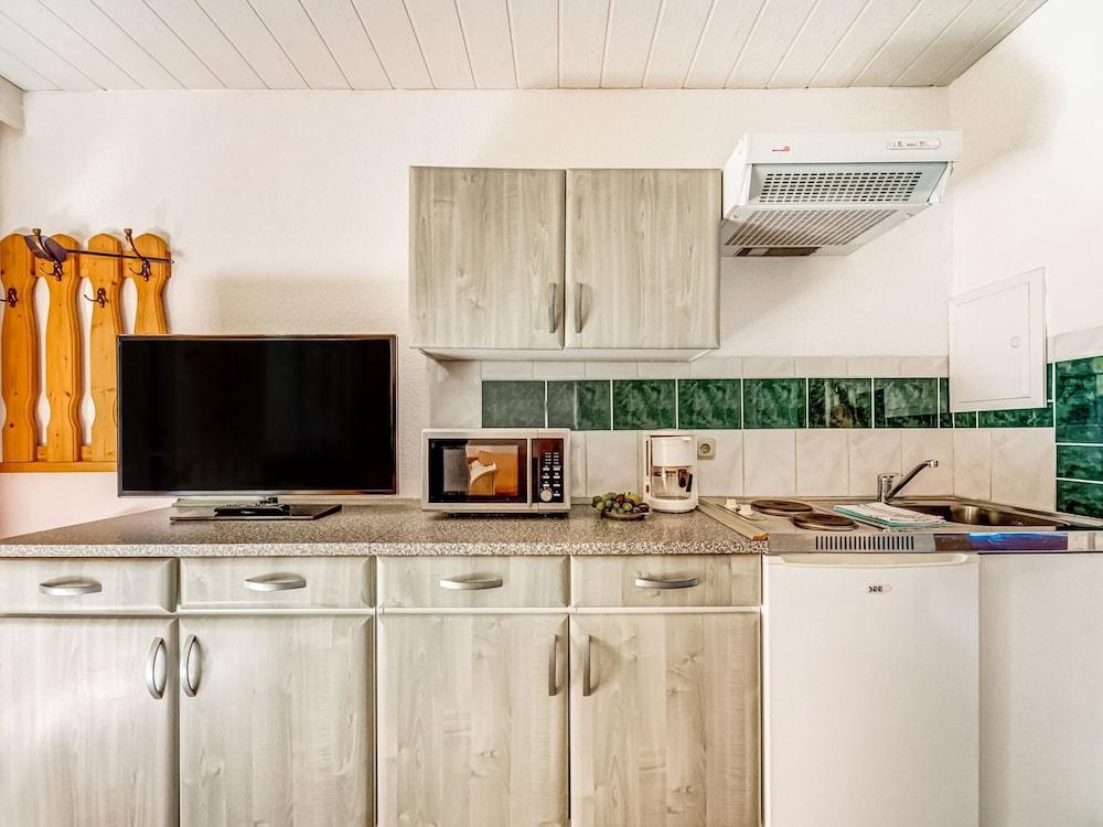 Rustic Black Forest Getaway